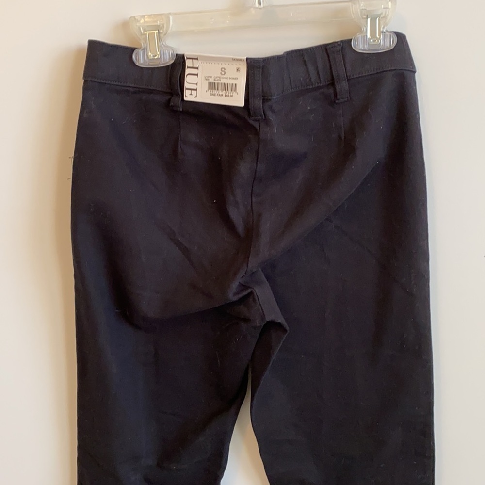 Hue Cuffed Chino Skimmer Black - Picture 5 of 8